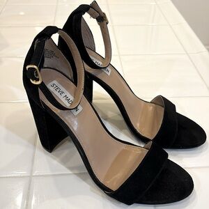 Steve Madden Carrson Block heels Black Suede